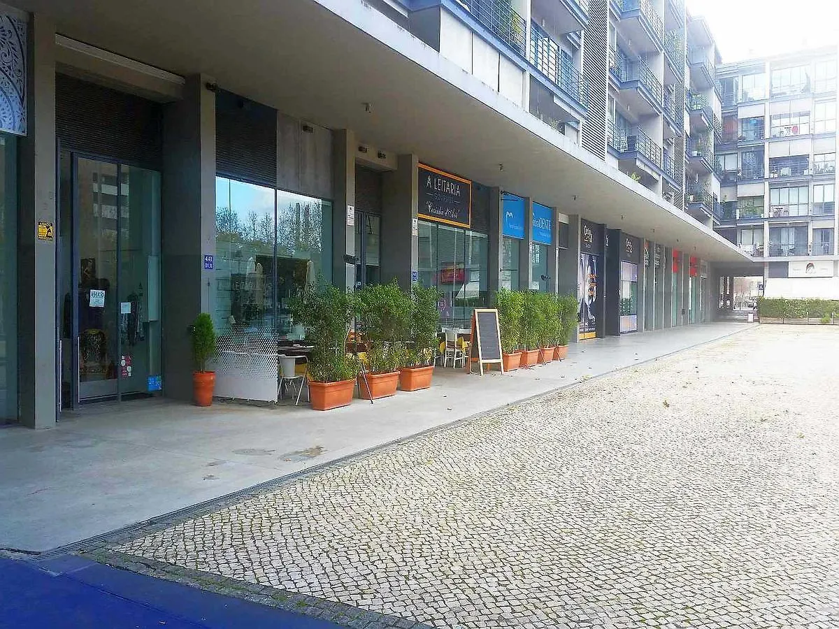 Parque Nacoes Prime Apartments 16 - 3 Quartos Lisbon